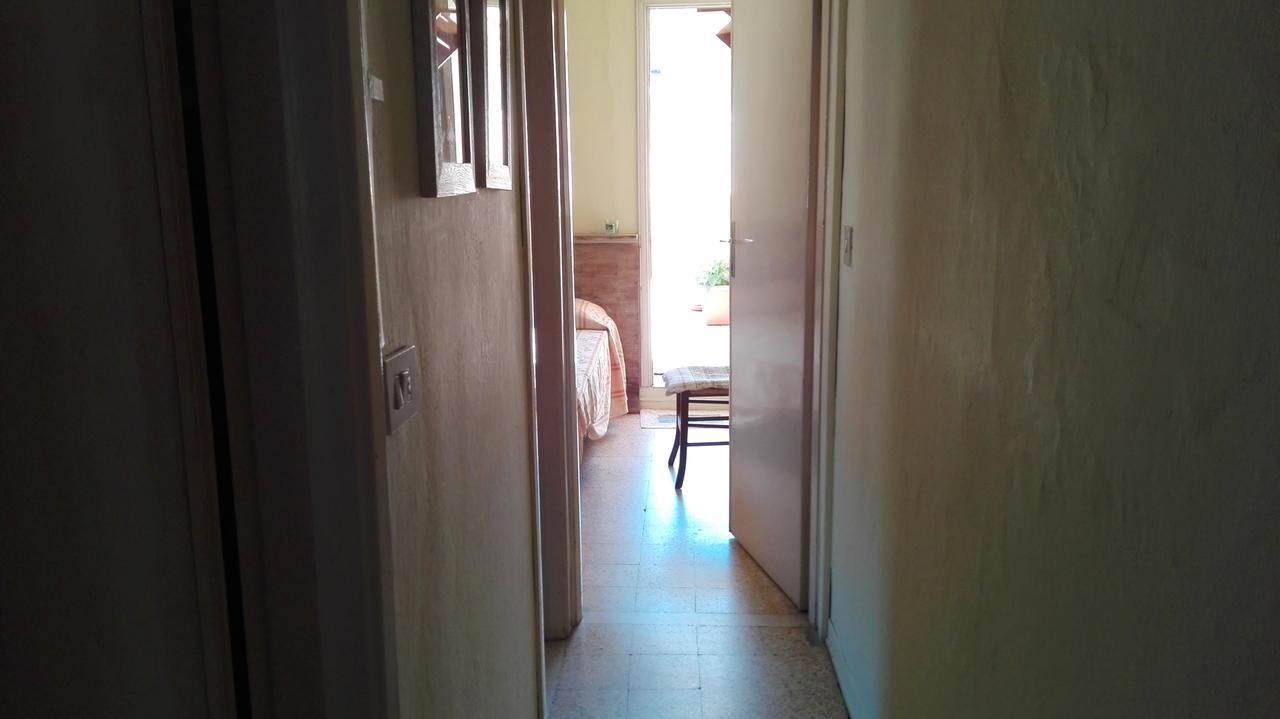 וירג'יו Hotel Delhy מראה חיצוני תמונה